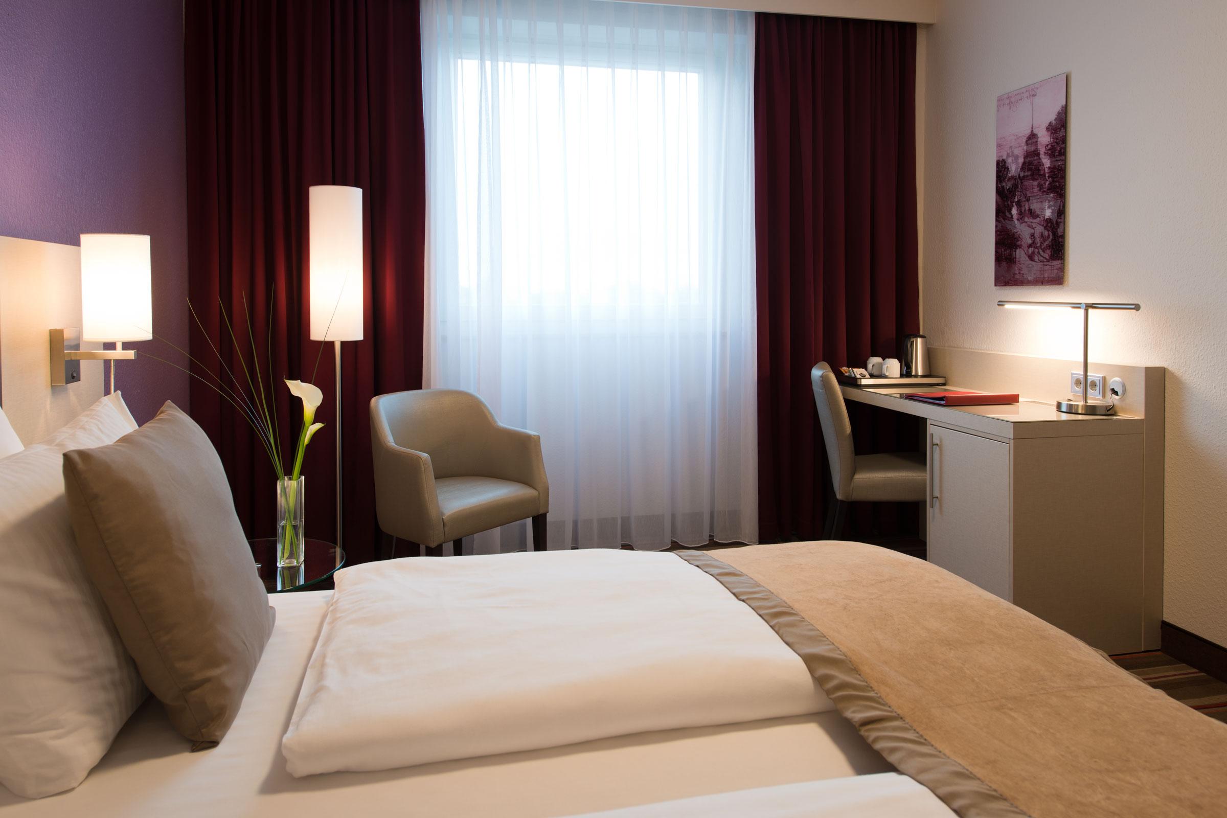 Leonardo Hotel Koeln Exterior photo