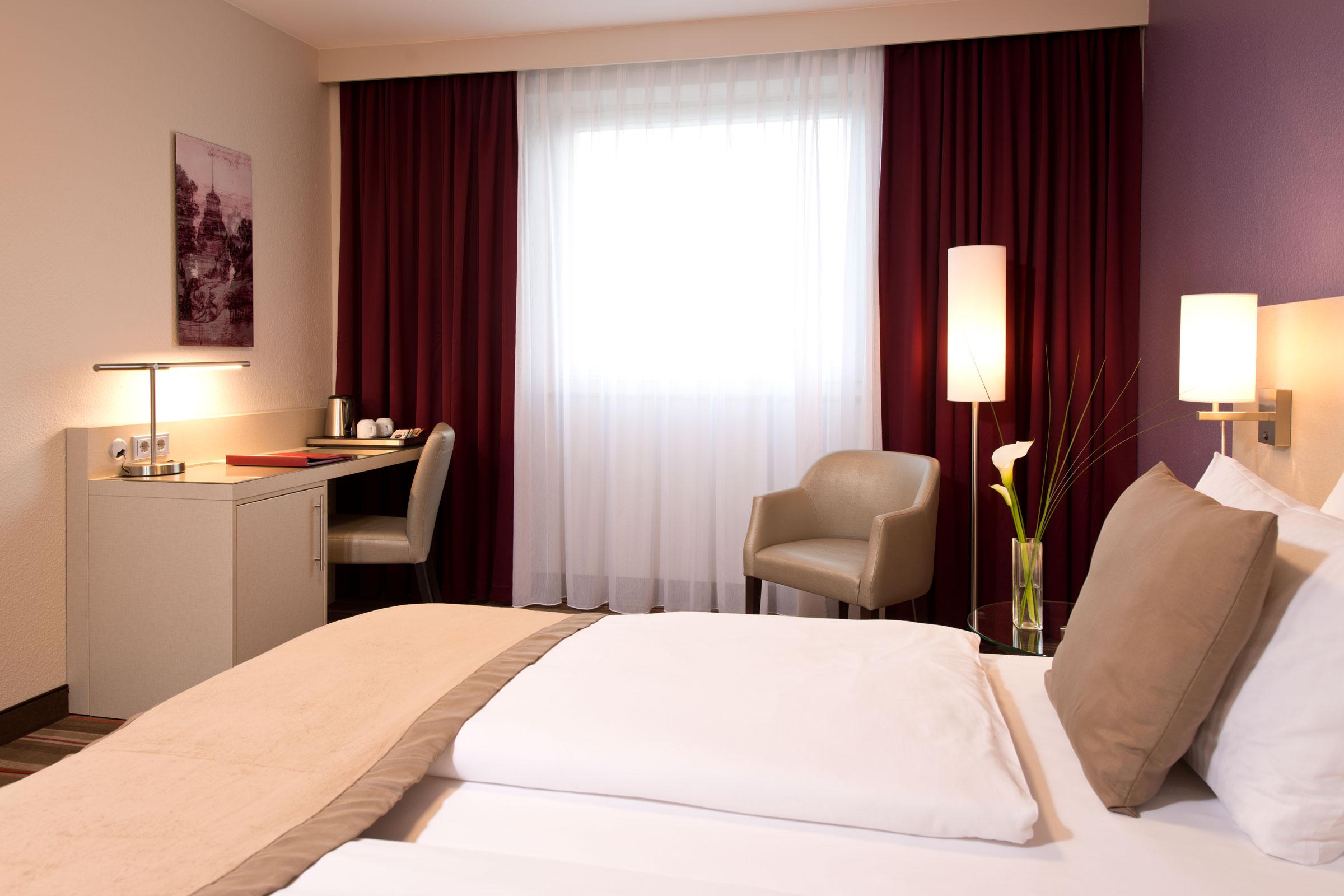 Leonardo Hotel Koeln Exterior photo