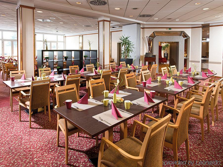 Leonardo Hotel Koeln Restaurant photo