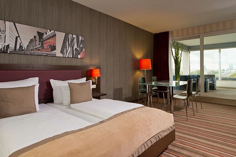 Leonardo Hotel Koeln Exterior photo